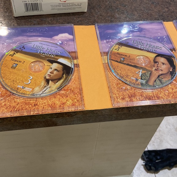 Little House on the Prairie: Season 2 DVD Collectors Set - Picture 4 of 12